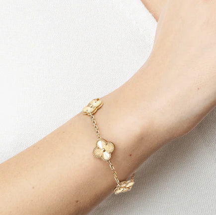 VCARP3JK00 Approx. 15mm five-leaf clover bracelet