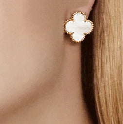 VCARA43703 20mm guest version four-leaf clover ear clip