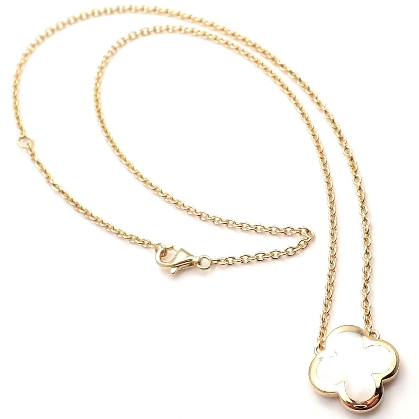 VCARA39700 16mm guest version four-leaf clover tether chain pendant