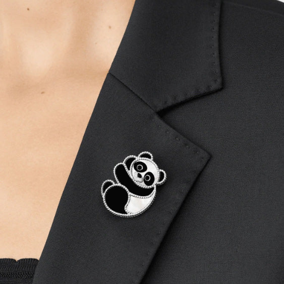 VCARP5LI00 beads panda brooch