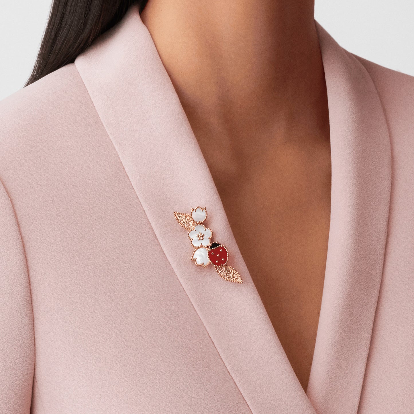 VCARP7RS00 beaded ladybug flower pleated leaf brooch