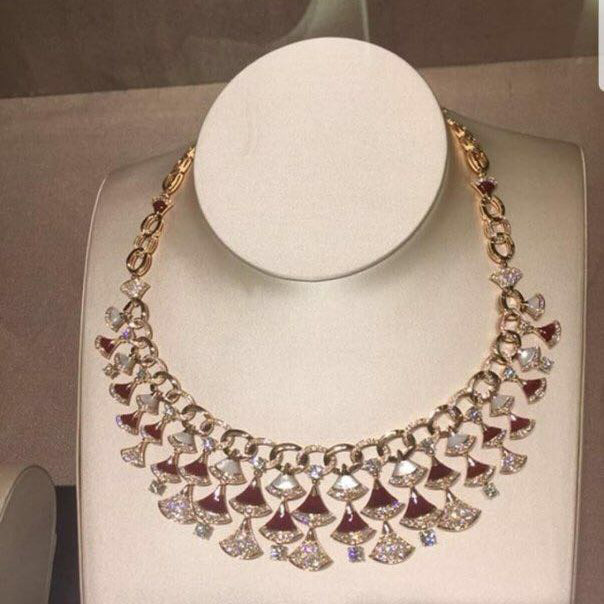 BGL-354092 fan-shaped skirt fan scarf necklace