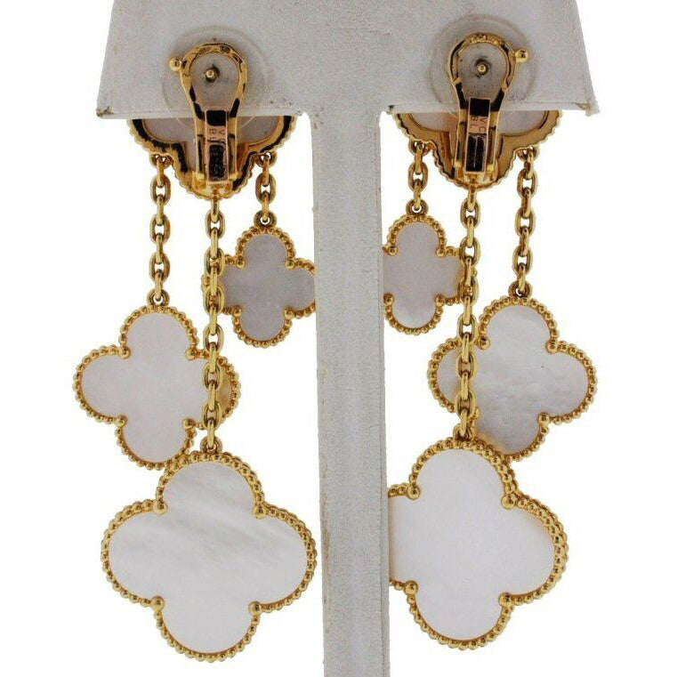 VCARD78900 white shell four-leaf clover ear clip 4 flower earrings