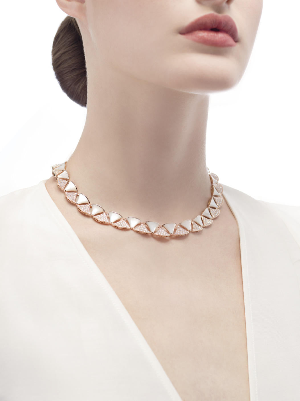 BGL-354091 fan-shaped skirt fan half-diamond scarf necklace