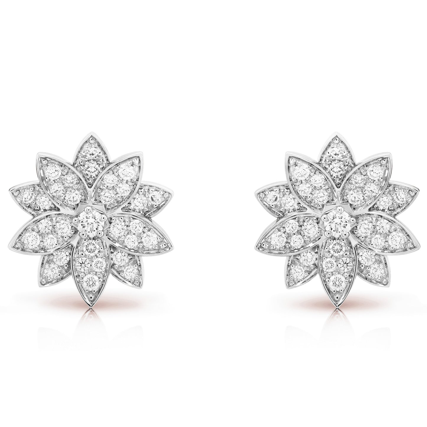 VCARO96B00 14.8mm Small Lotus Diamond Ear Clip