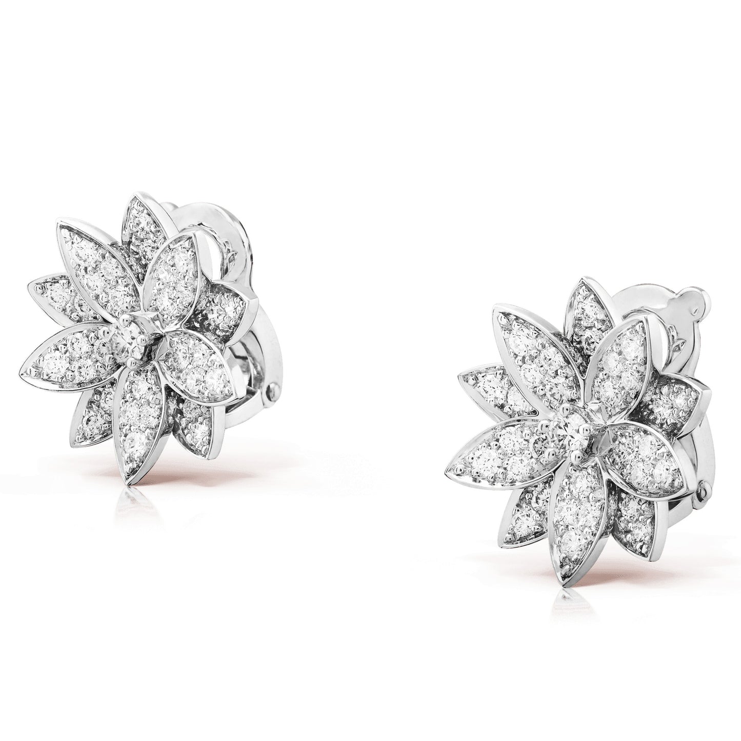 VCARO96B00 14.8mm Small Lotus Diamond Ear Clip