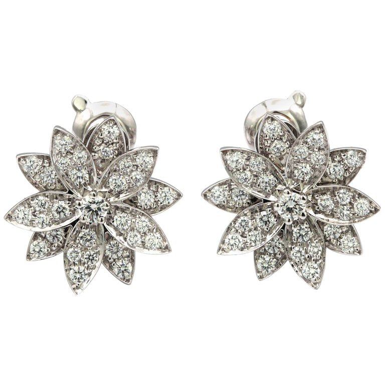 VCARO96B00 14.8mm Small Lotus Diamond Ear Clip