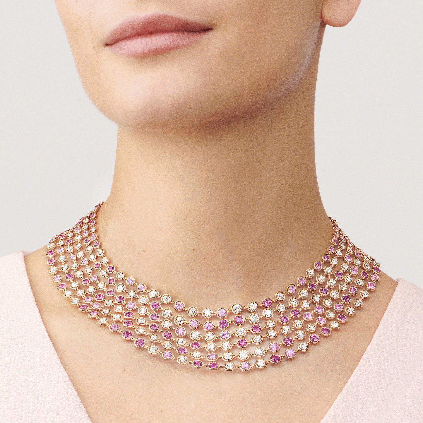 VCARP40J00 large blister necklace
