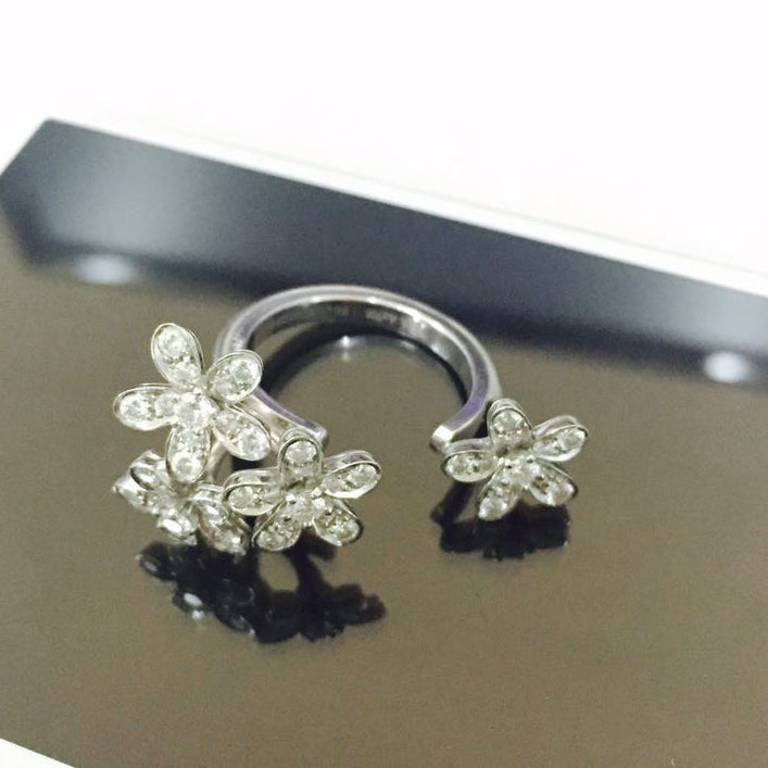 VCARB14500客版五瓣花开口戒15#