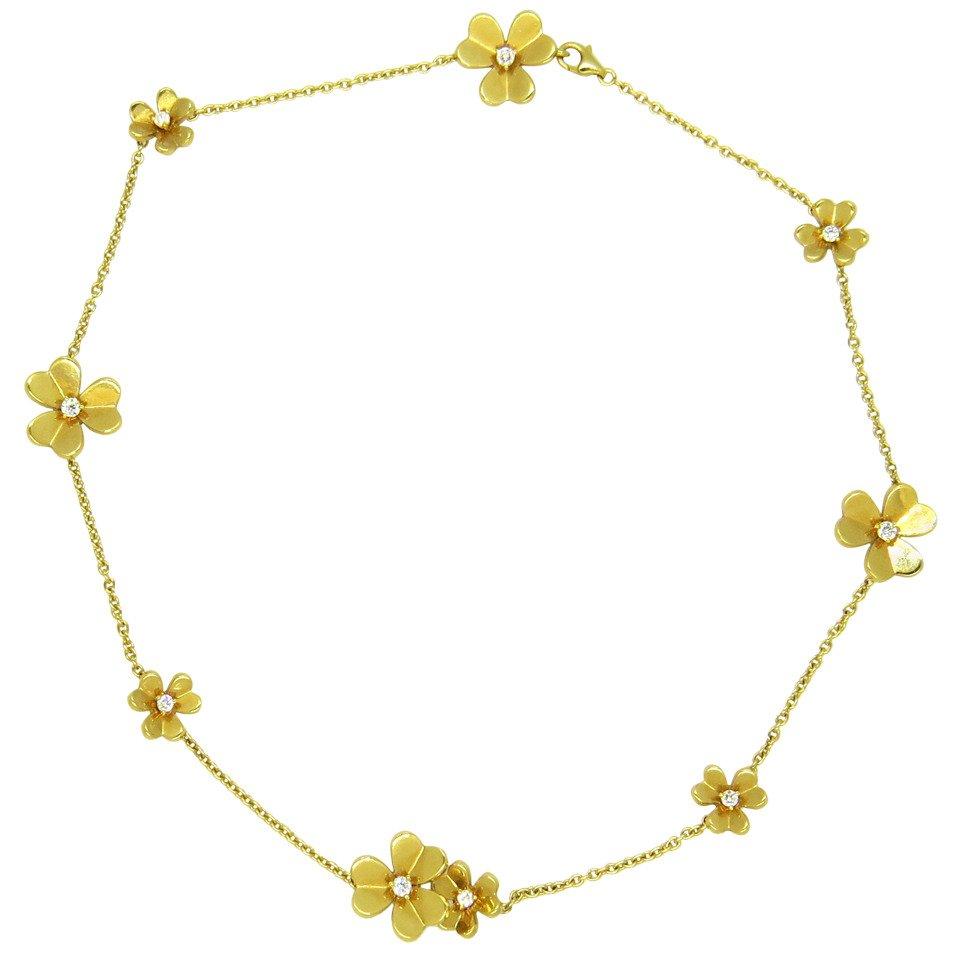 VCARD31500 Clover (chain length 420mm) 9-flower solitaire diamond necklace