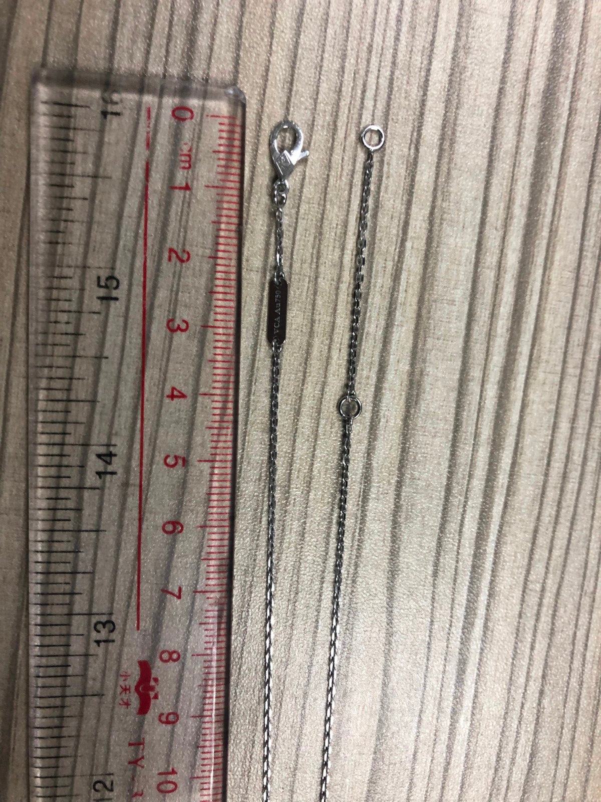 VCARC96800 19mm客版三叶草三钻栓链吊坠项链