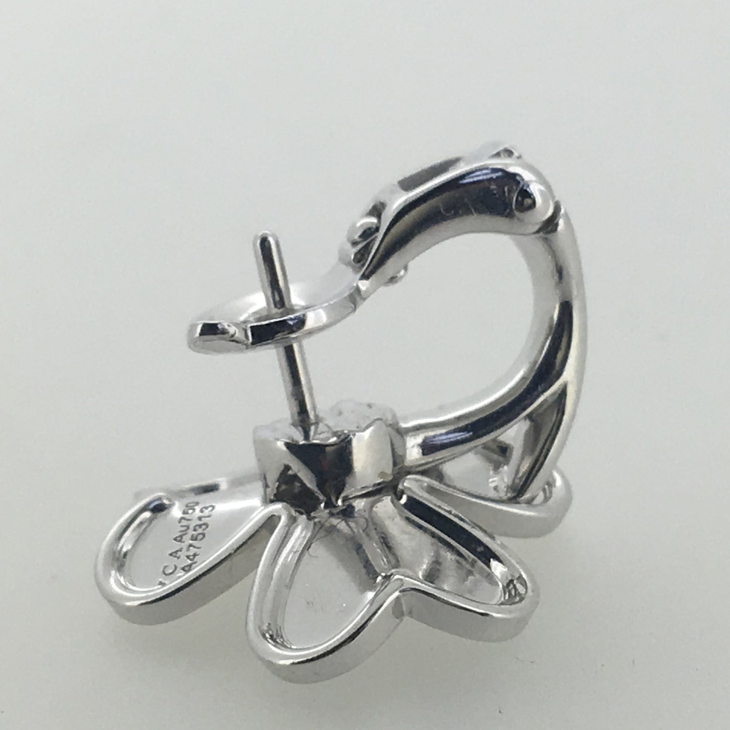 VCARB65700 约16mm小号三叶草单钻耳夹客版