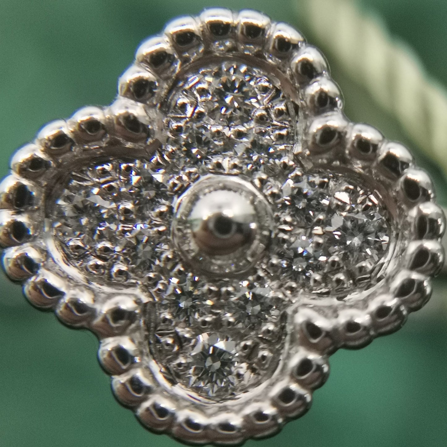 VCARO85800 9mm guest version light pearl four-leaf clover ring 13.5#