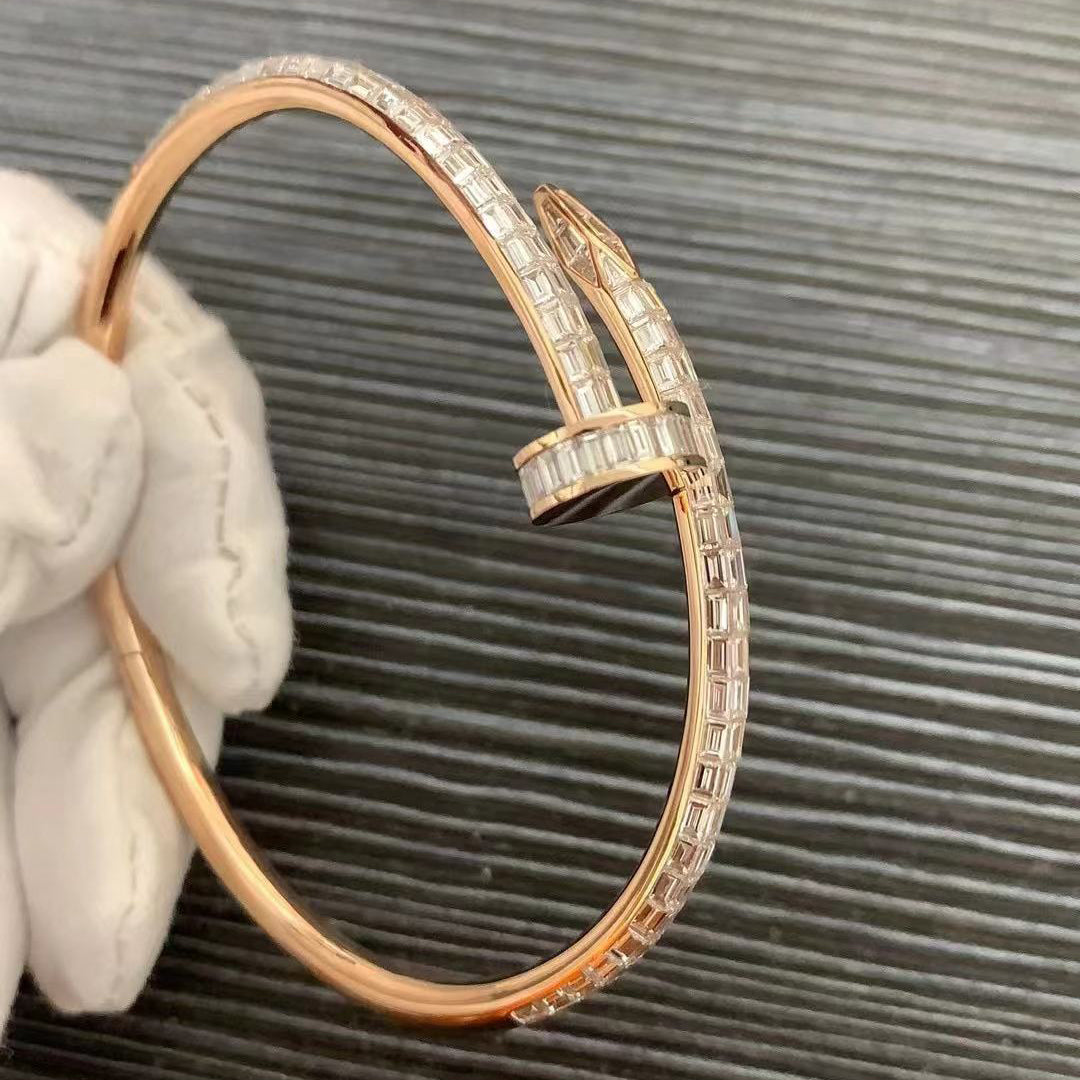 KDY-L2898232 trapezoidal edgeless studded bracelet