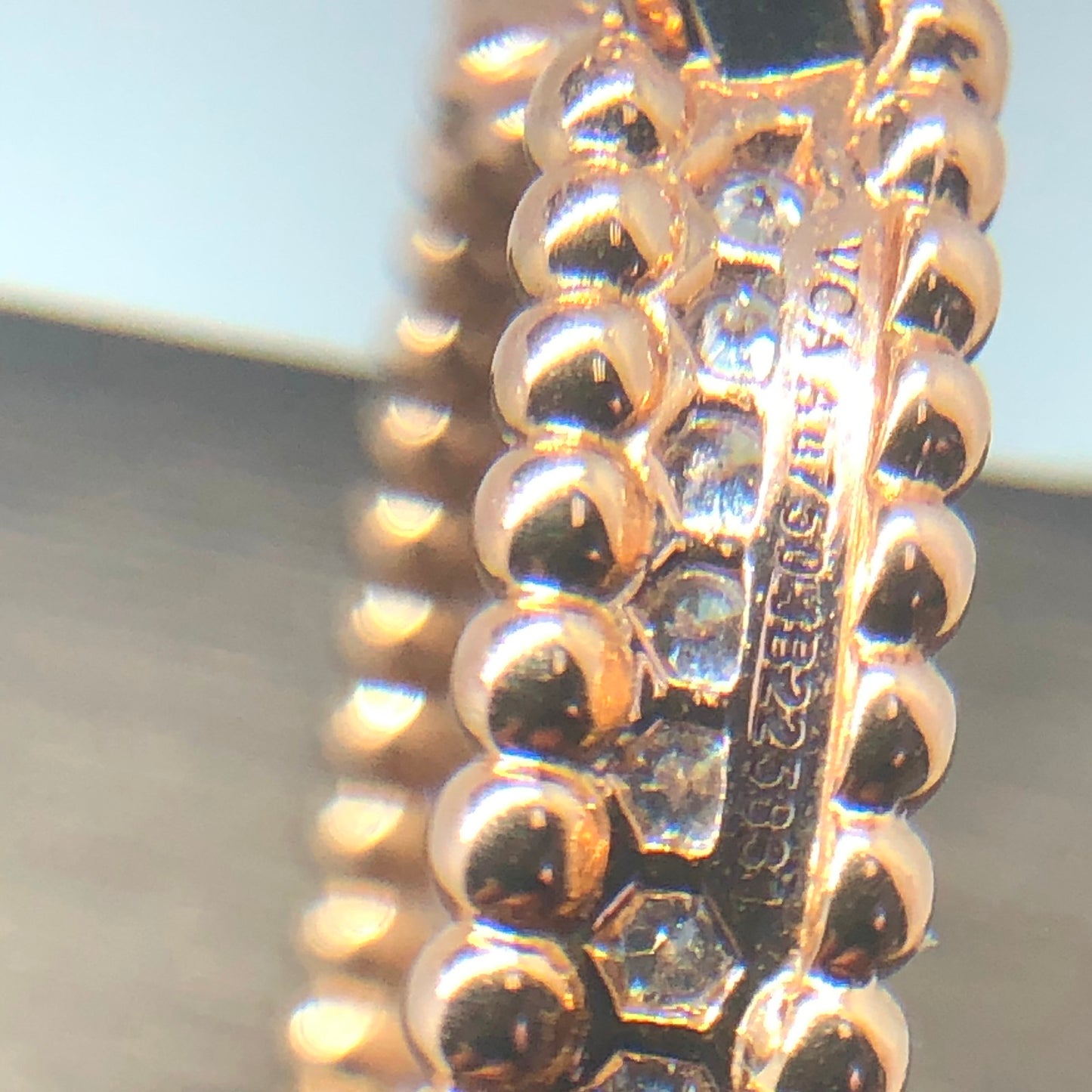 VCARO3YF00 guest version bead-encrusted diamond ear clips