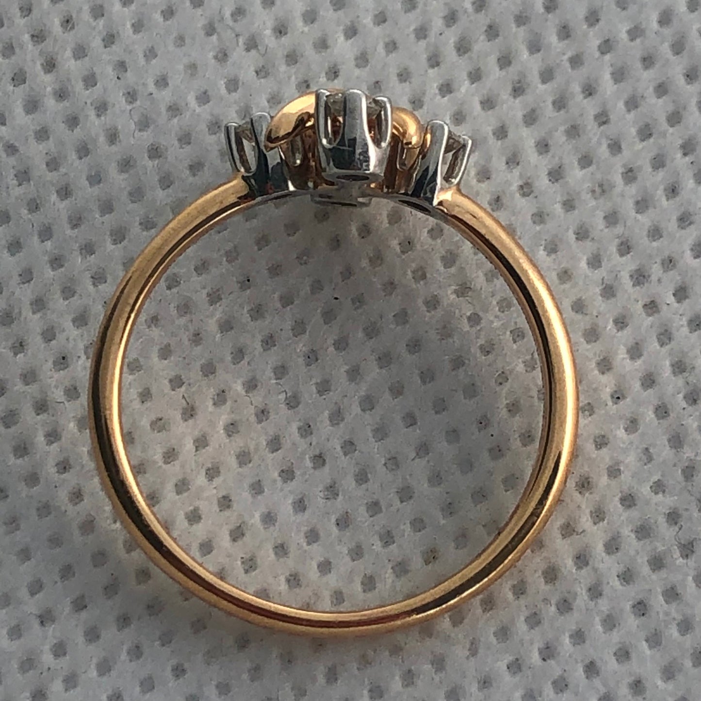 TIF25559105 guest version with four diamonds ring