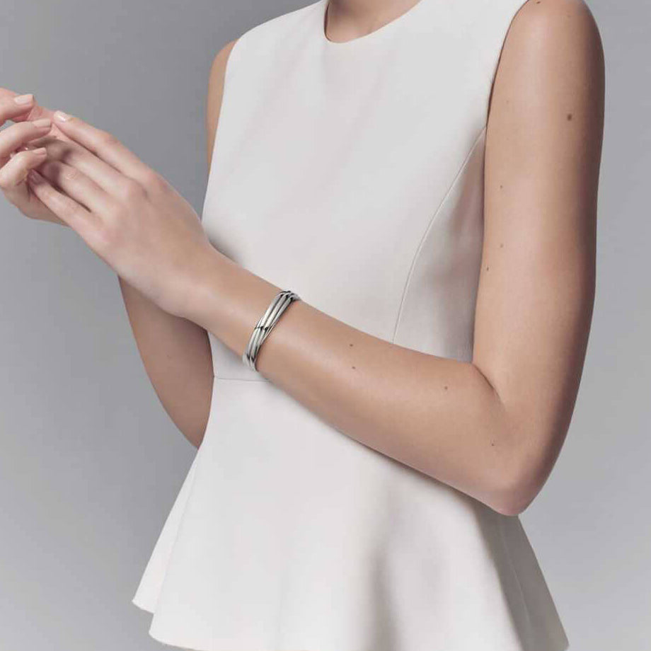 TIF633426305 ring light gold bracelet