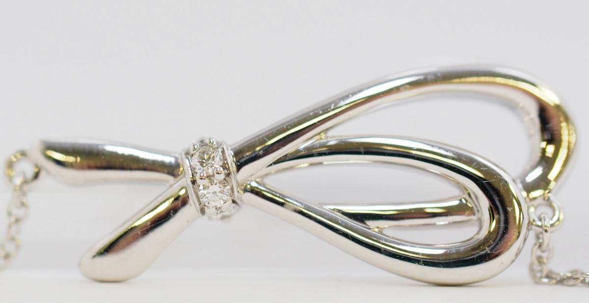 TIF32551397 diamond bow bracelet