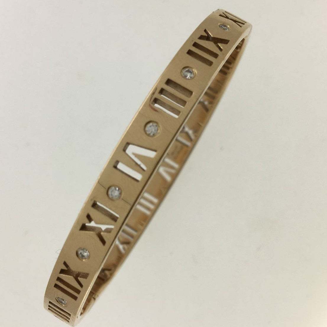 TIF58324034 guest version hollow diamond Roman bracelet