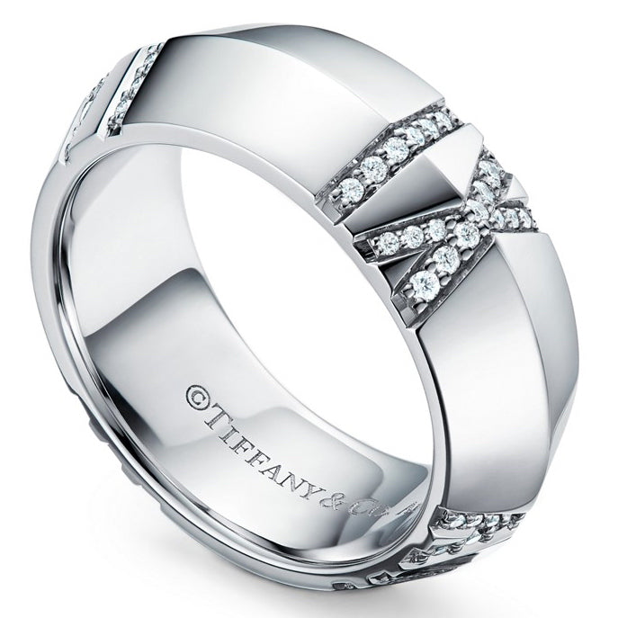 TIF57820693 wide Roman font diamond sword spine ring