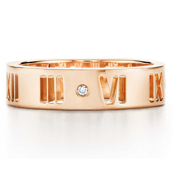 TIF35155678 medium size Roman ring