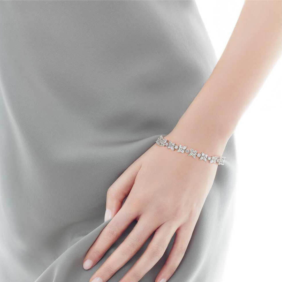 TIF33125394 fully set four-leaf horse eye water drop flower cluster bracelet