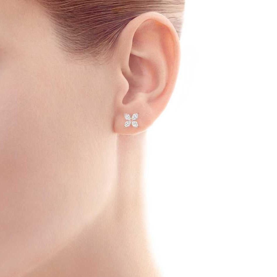 TIF99645112 four-leaf 4-pin horse eye earrings