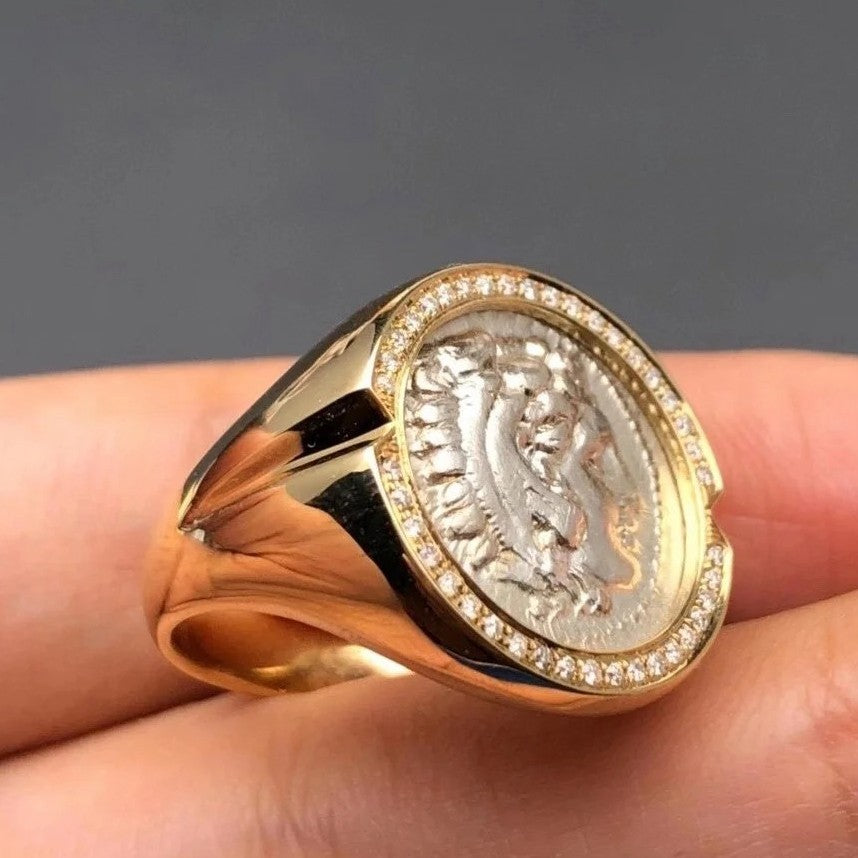 BGL-AN822335 stone ring surrounded by ancient coins
