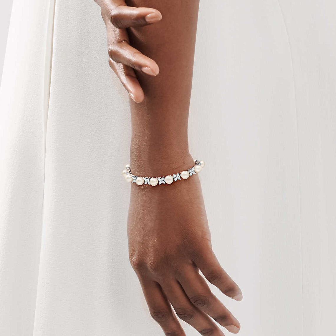 TIF30882277 Marquise Pearl Bracelet