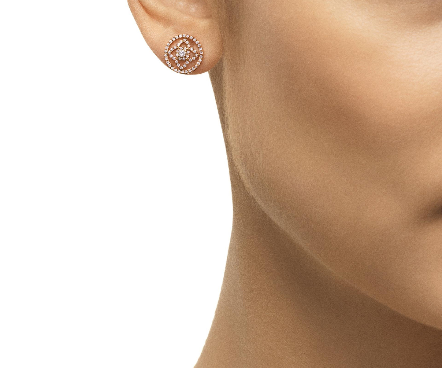 DBES-E102150 plum blossom diamond earrings