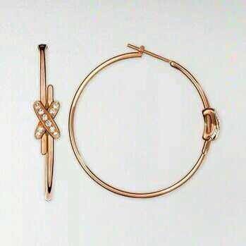 SM-BJ762155 split earrings