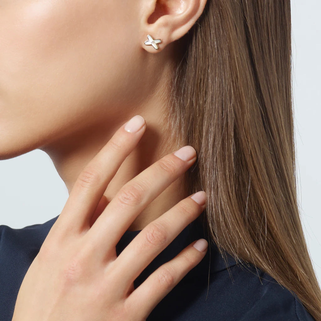SM-083469 Crossed White Shell Earrings