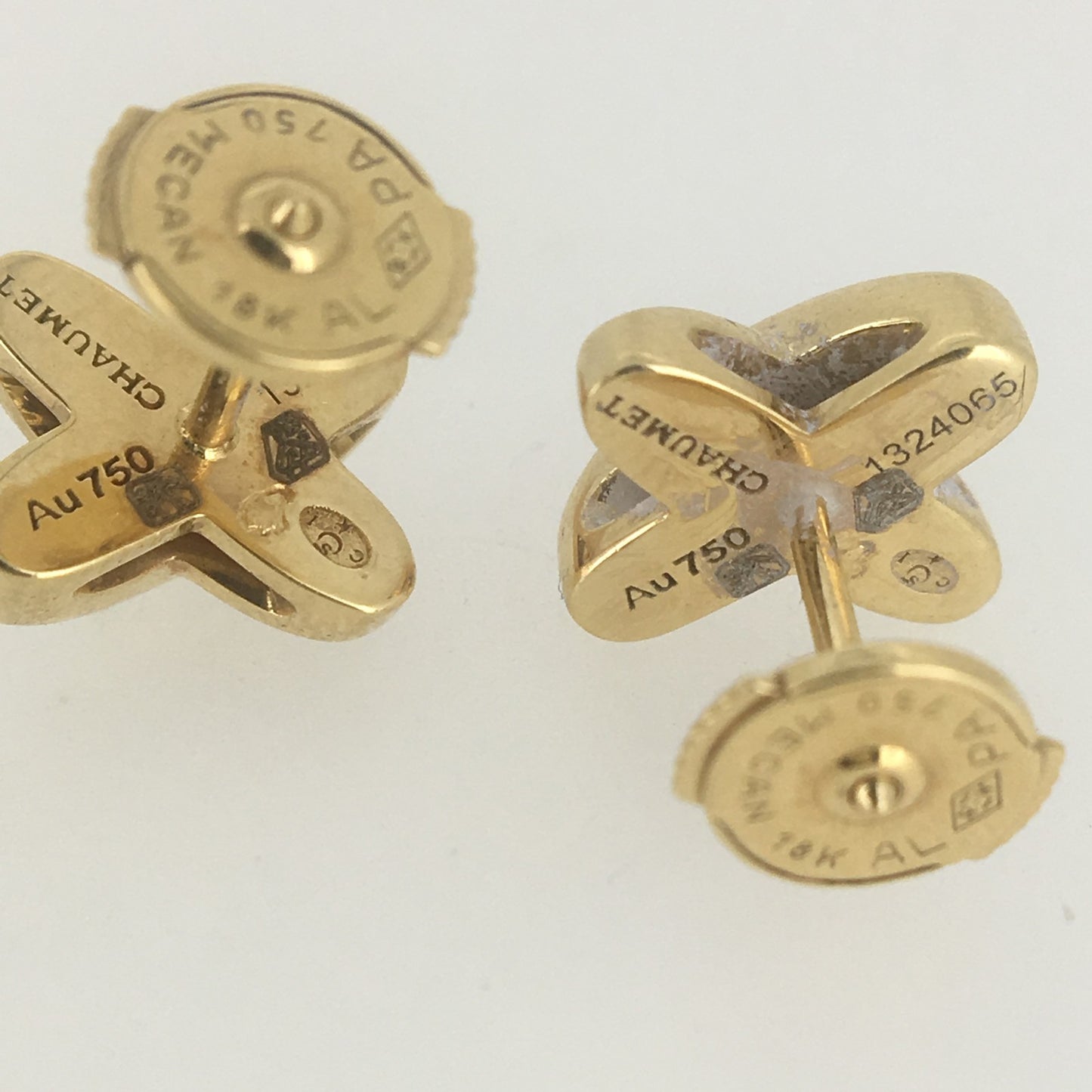 SM-081007 Crossed earrings guest version