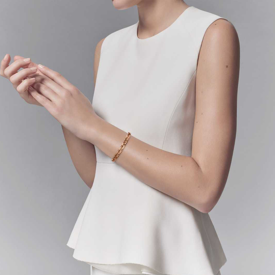 TIF85447209 light gold front and back T-shaped bracelet