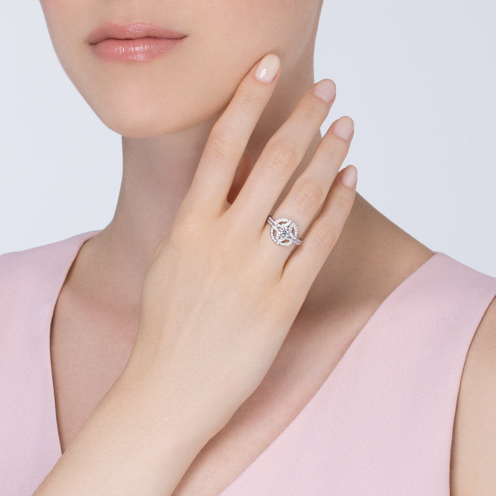 KDY-N4731400马眼编织纹十字四爪0.5ct钻石戒指