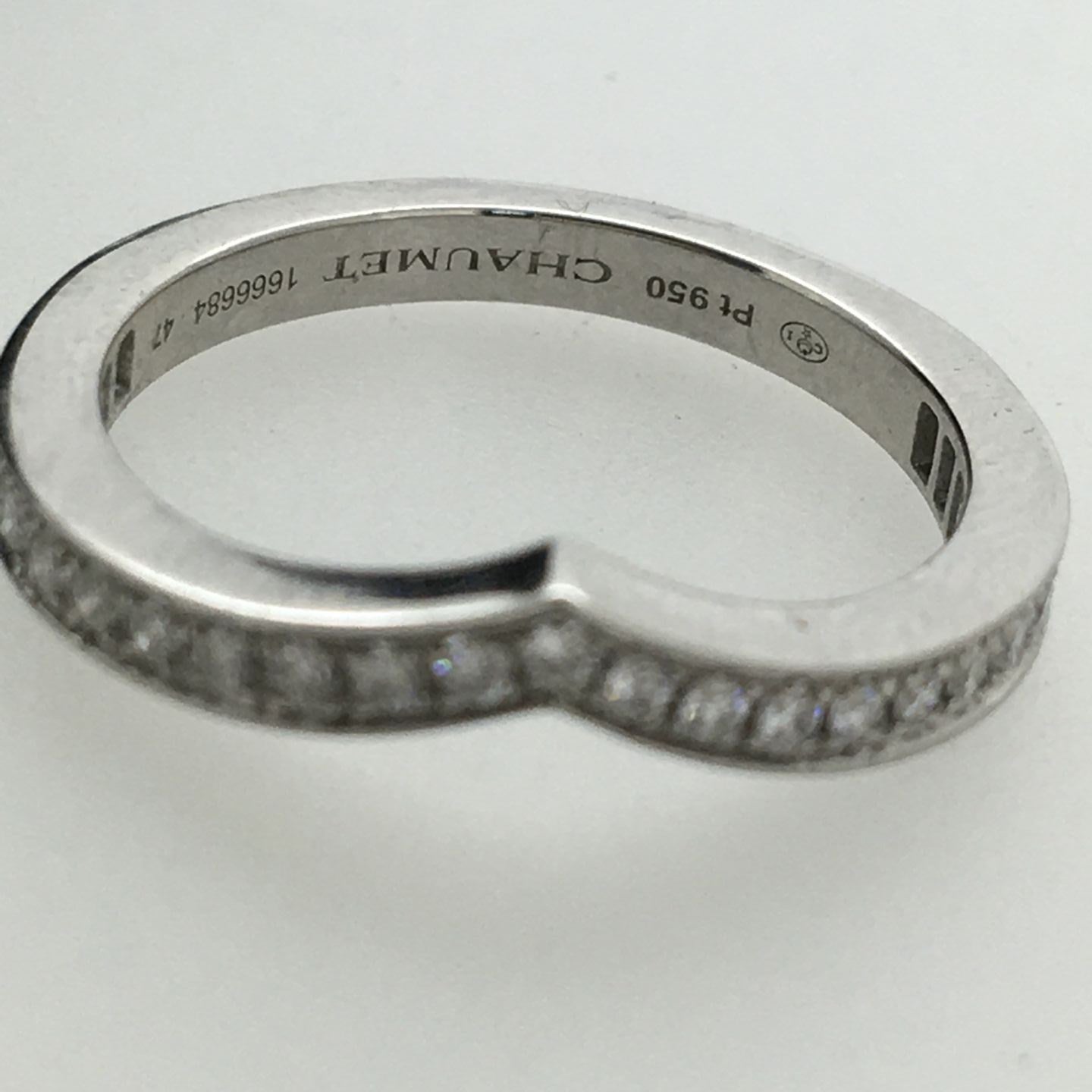SM-083142 V-shaped bent bar ring guest version
