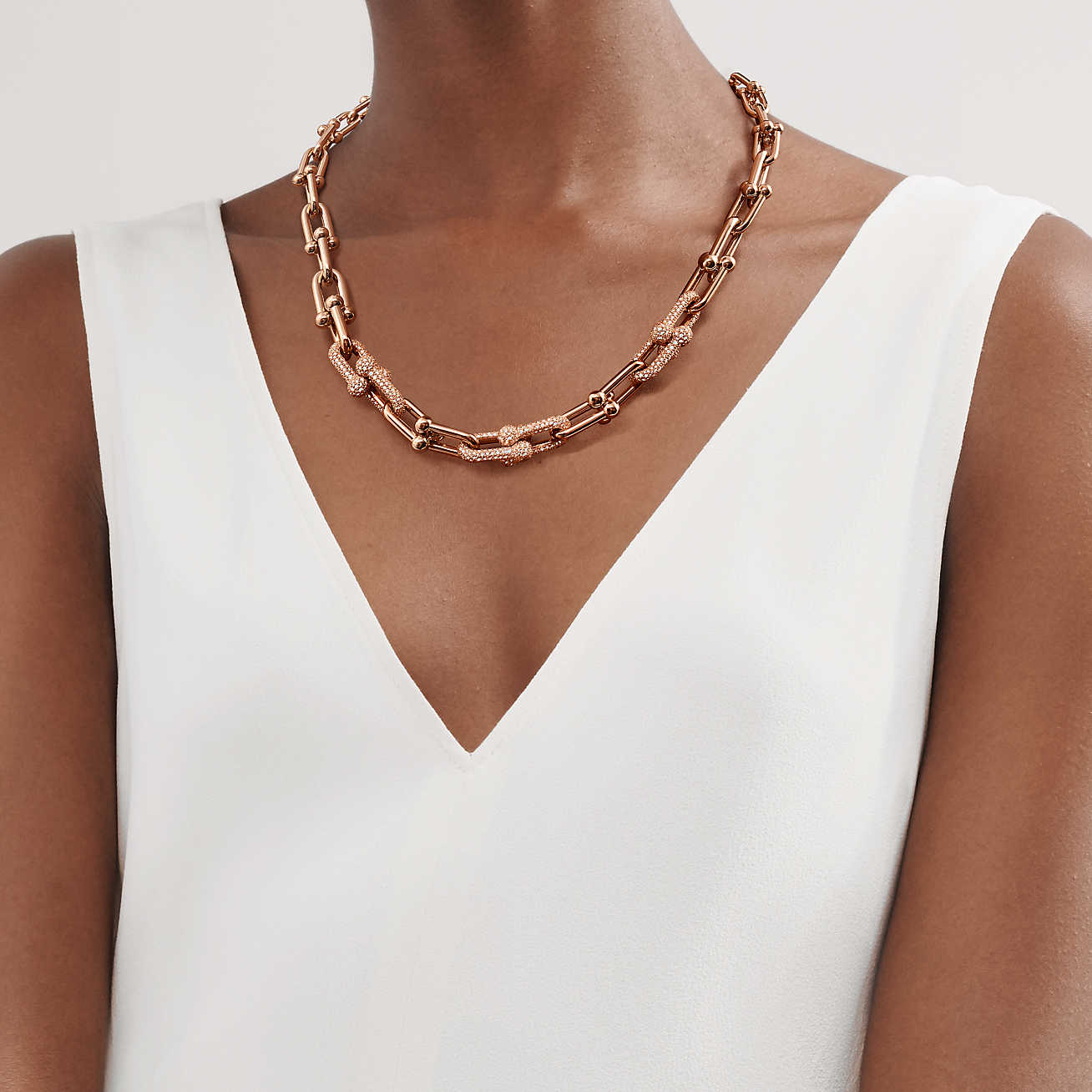 TIF70353032 large round bead iron ball round diamond necklace