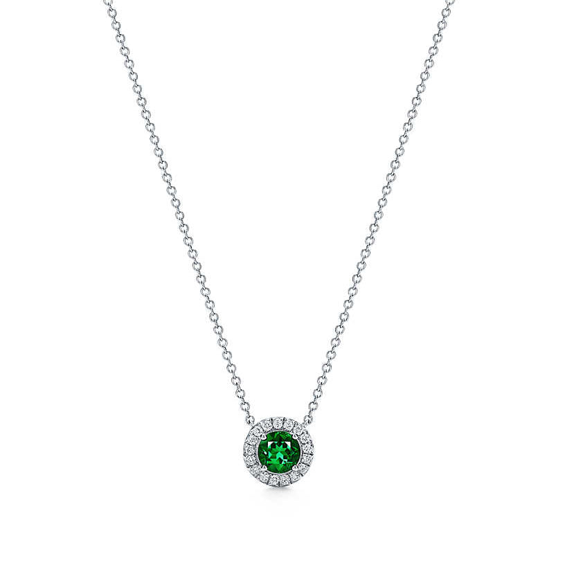 TIF43895206 A circle of round stone chain pendant