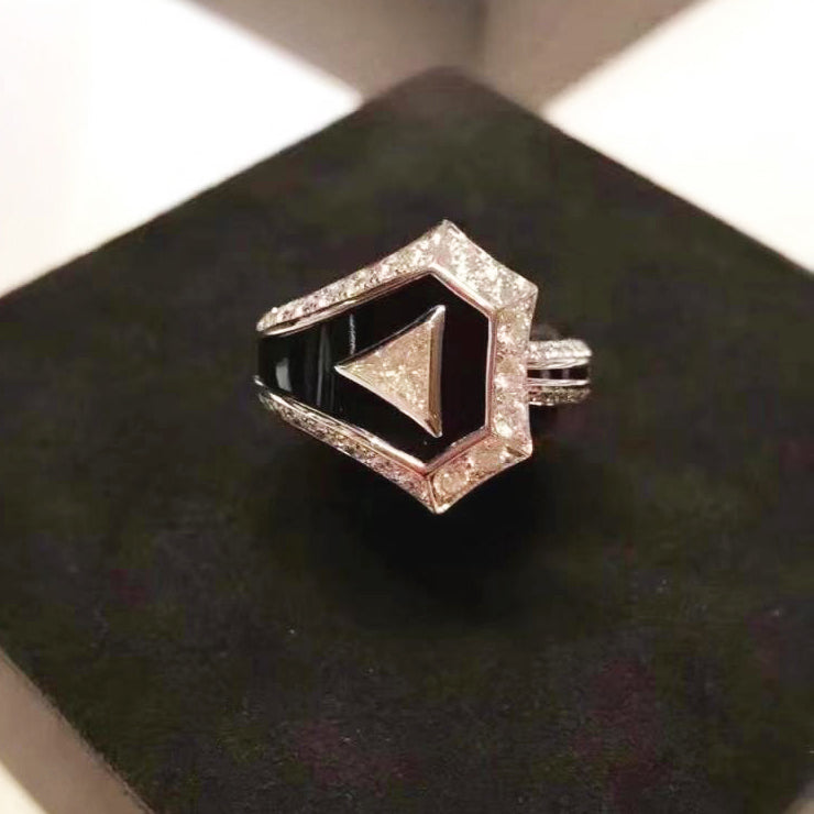 LV-Q953361 ring