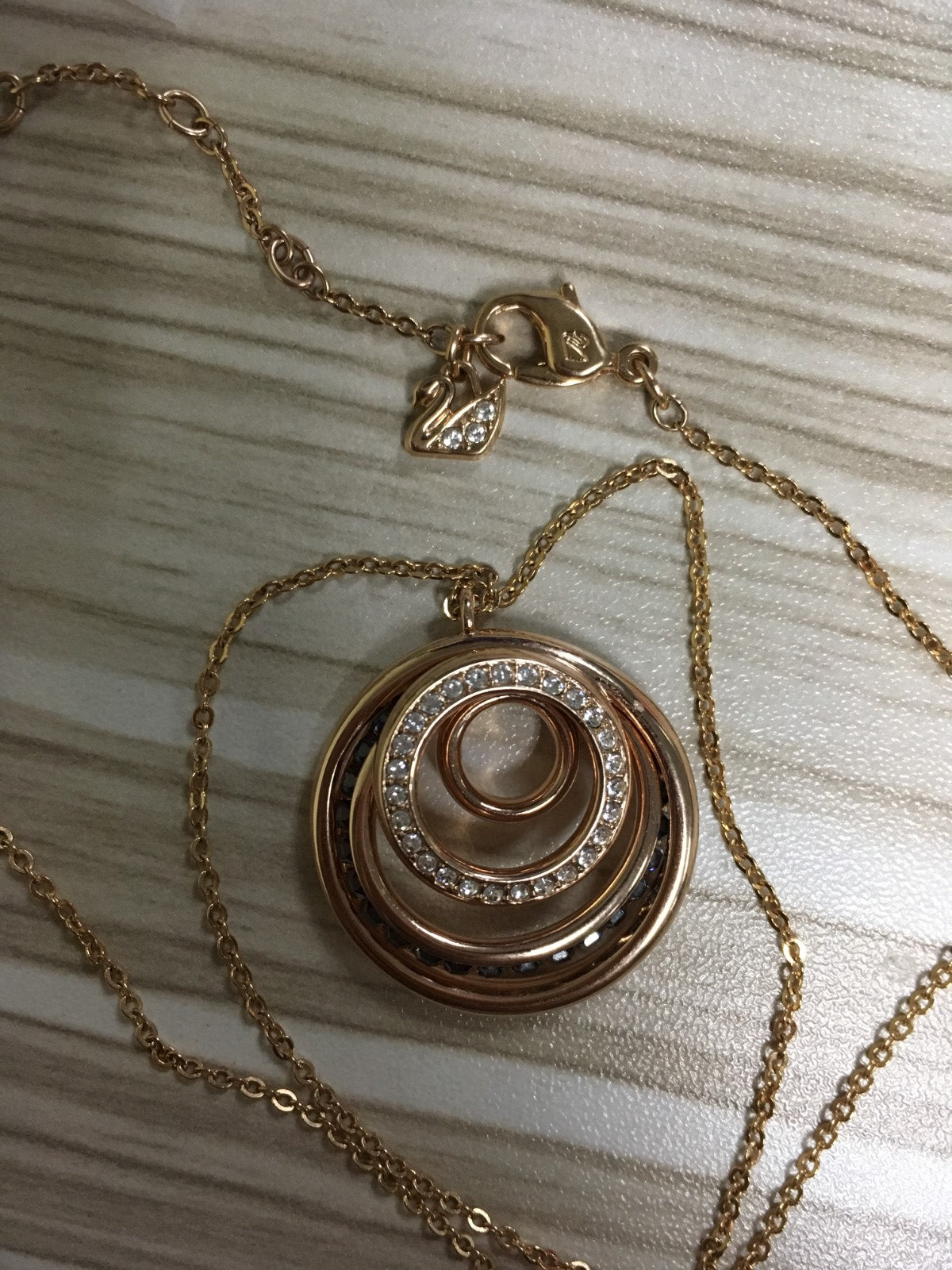SHL-3643368 Ring Half Diamond Pendant (Customer Version)