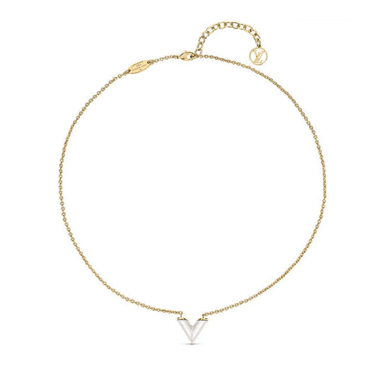 LV-M00857-V字母项链吊坠