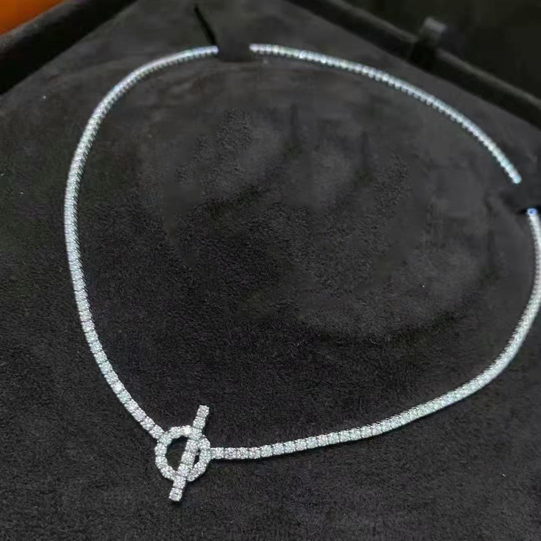 AiHshi-H214437B Full Diamond Q Necklace