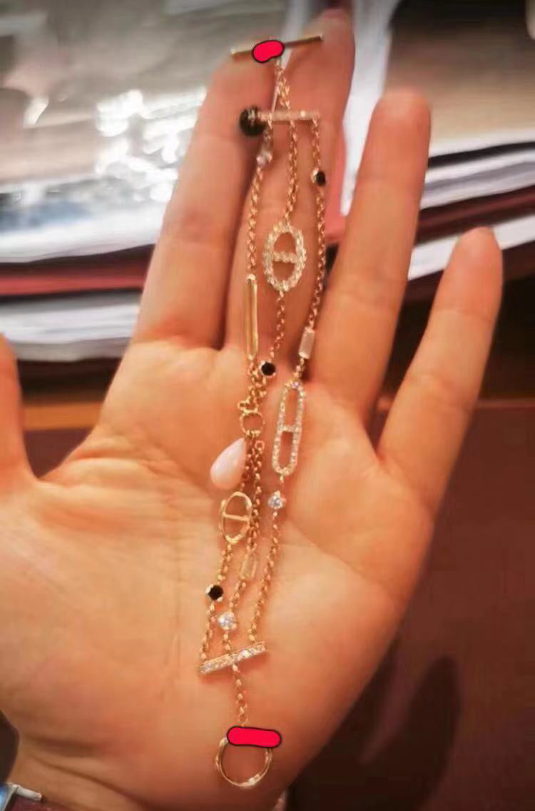 AiHshi-H440307 pig nose diamond Japanese three-chain bracelet