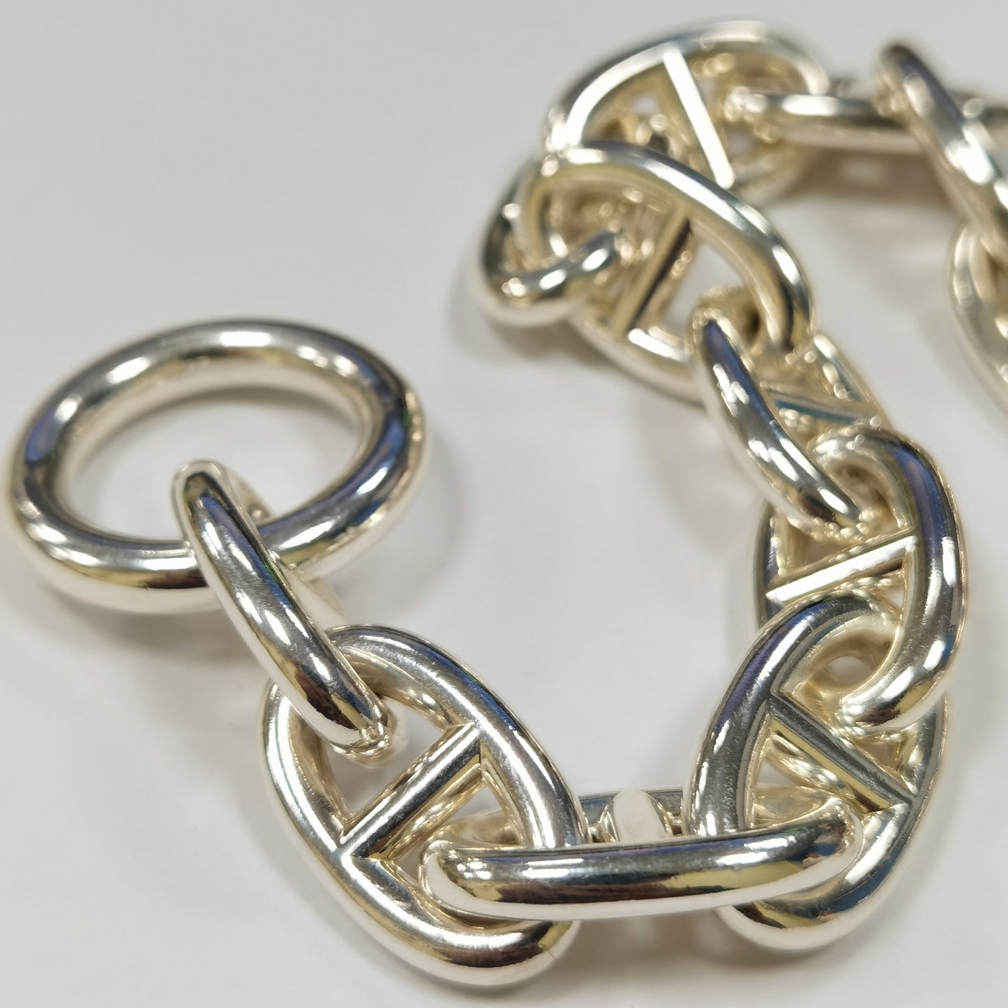 AiH Shi-H249818 Pig Nose Guest Edition Light Gold Day Bracelet (Chain Length 18cm)