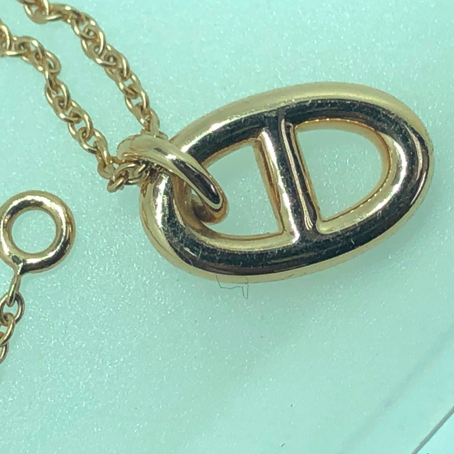 AiHshi-H108615B guest version pig nose light gold sun pendant