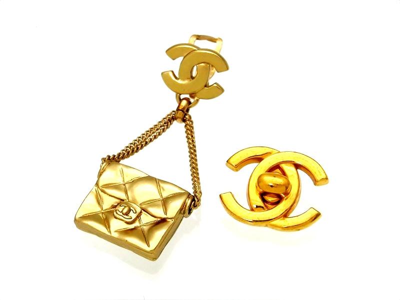 XNE-J617568 Double C bag earrings