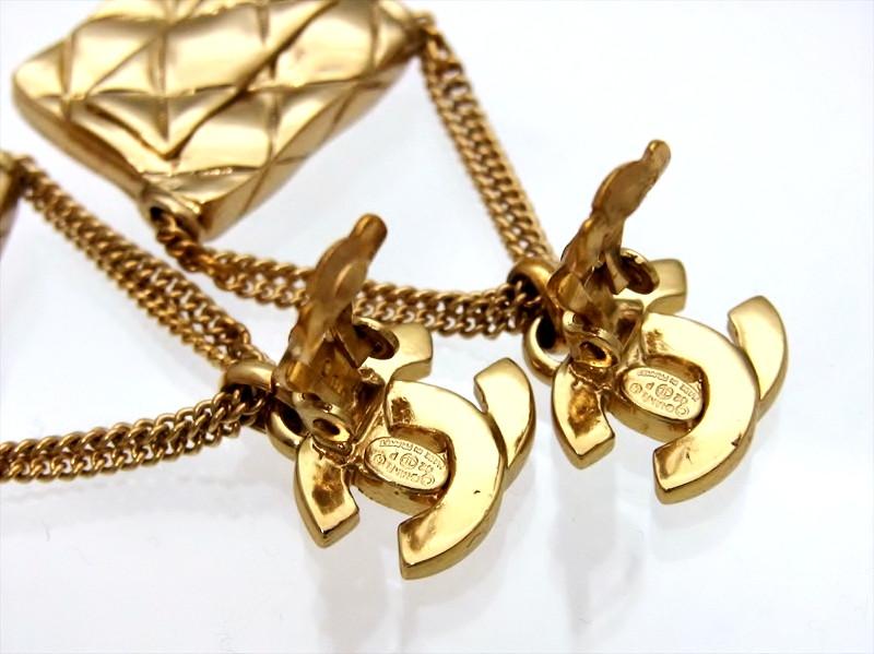 XNE-J617568 Double C bag earrings