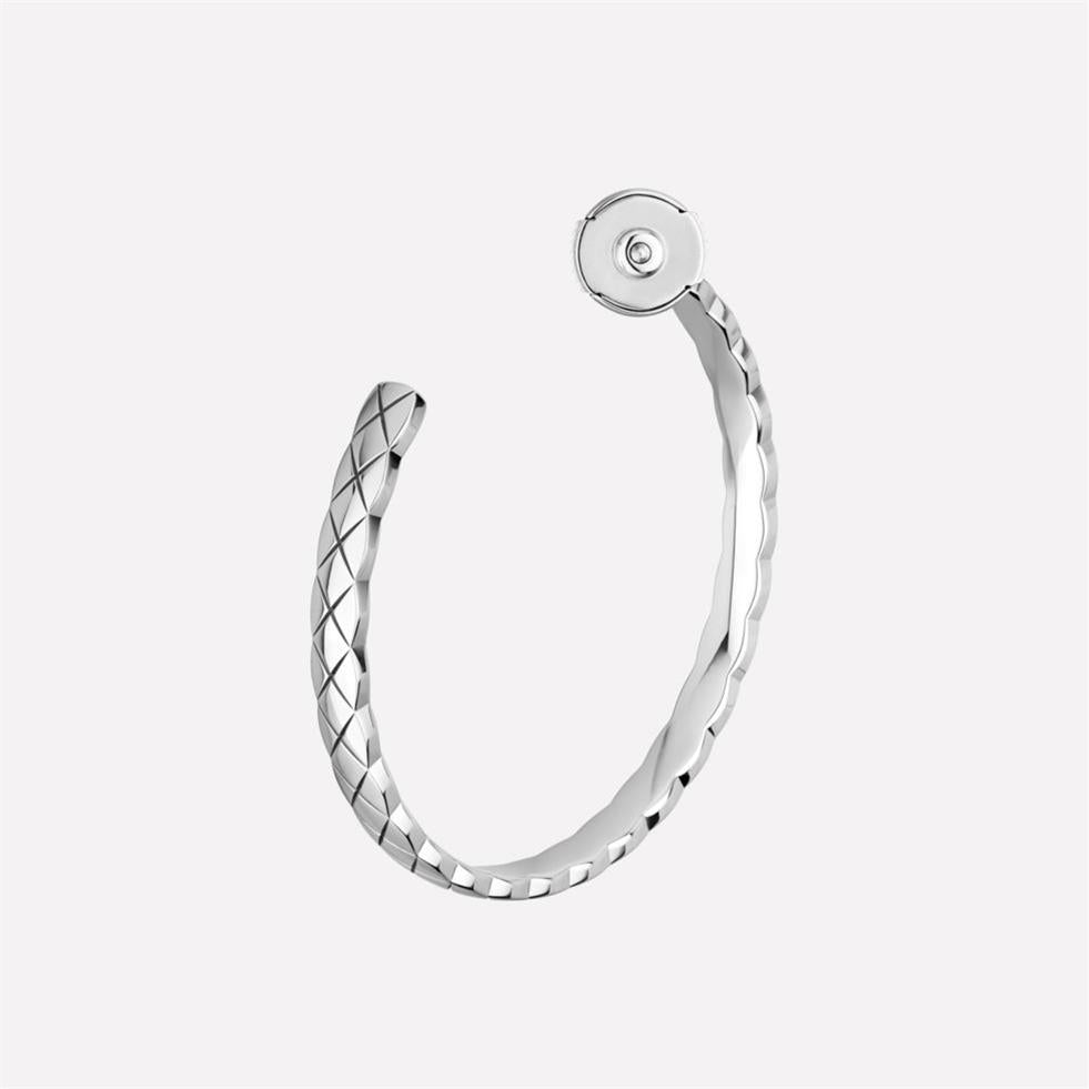 XNE-J12094 narrow version crotch earrings