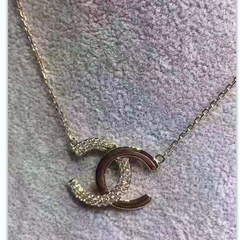 XNE-CN839741 15.5mm double row diamond half diamond double C bolt chain pendant necklace
