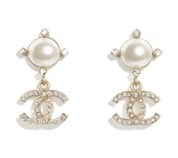 XNE-CN460715 Pearl Double C Ear Clip